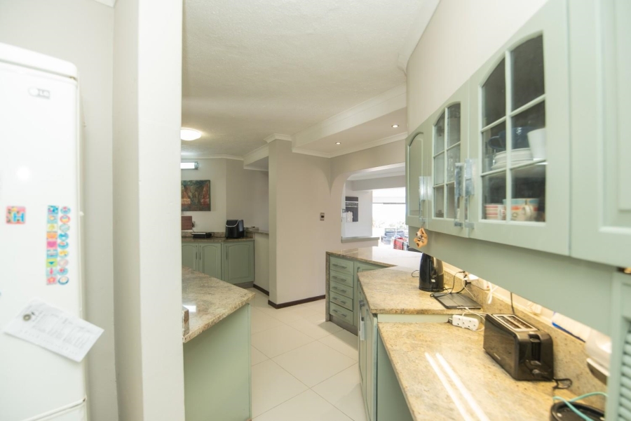 6 Bedroom Property for Sale in Walmer Heights Eastern Cape